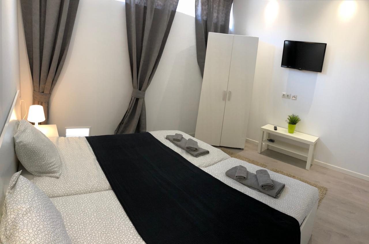 Perla Seven Apartments&rooms Aparthotel